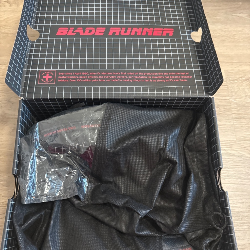 1460 Blade Runner boot-size 10 men’s - Picture 2 of 7